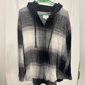 American Eagle Outfitters Plaid Hoodie
